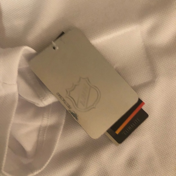 SOLD! Auth. Adidas New Jersey Devils jersey SZ S!! - Picture 11 of 15